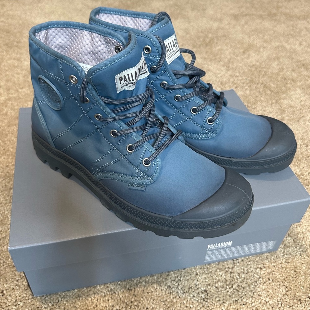 Palladium goblin blue urban sheet boots // SIZE 10.5 // BRAND NEW IN BOX